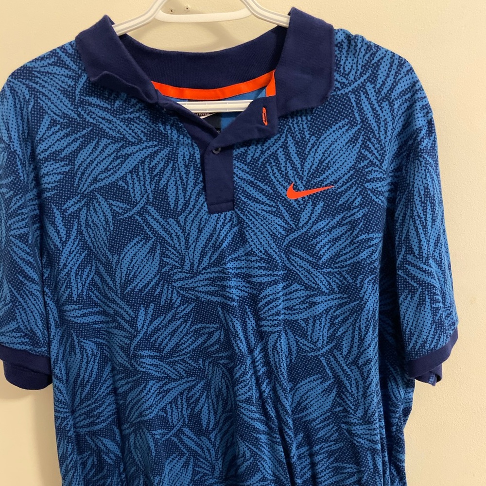 Men’s Nike polo T shirt
